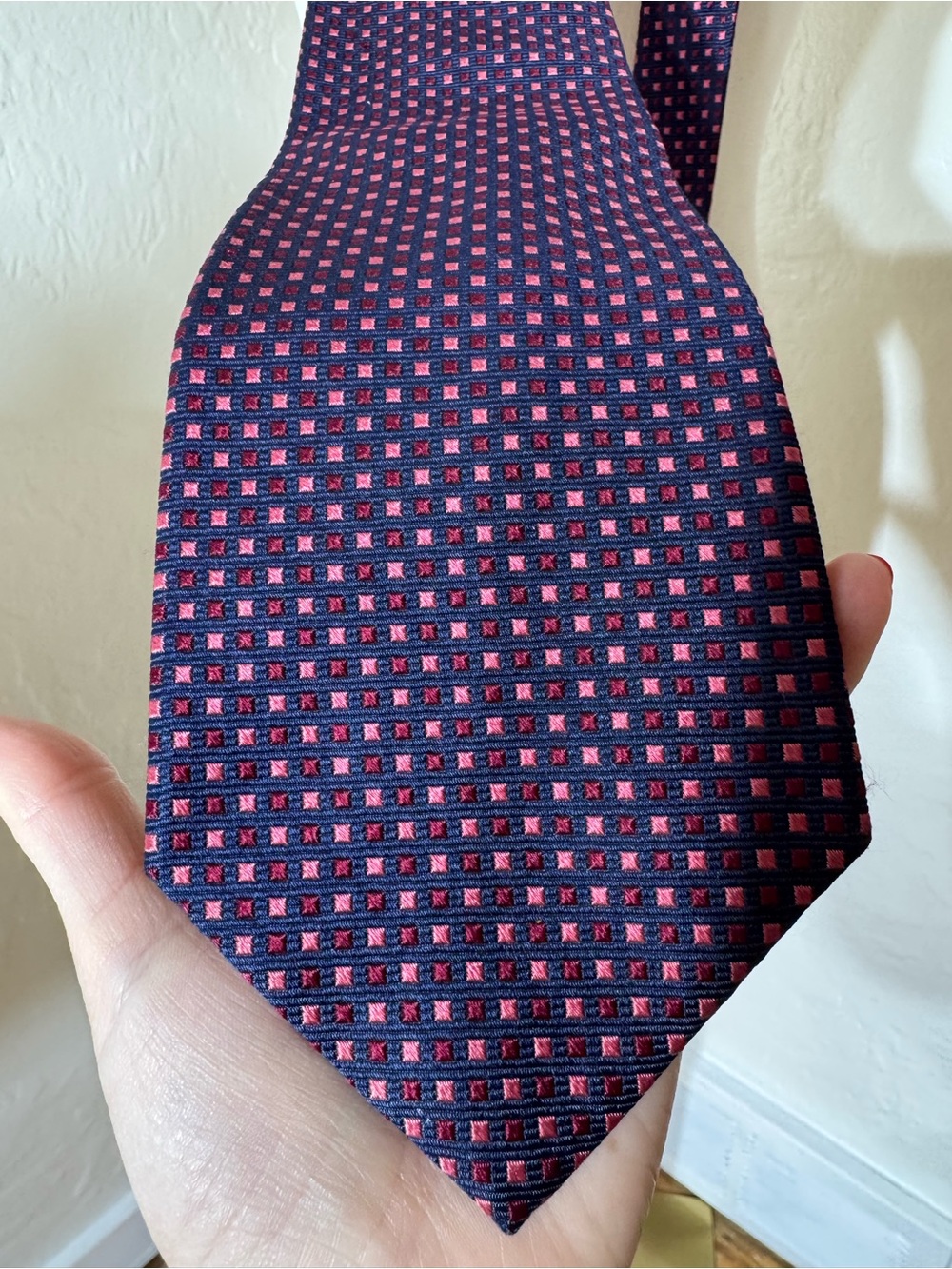 Brooks Brothers Silk Tie – Navy Blue & Burgundy Geometric Pattern